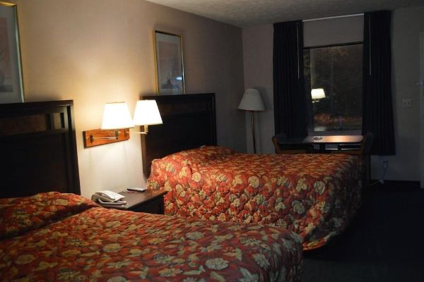 Economy Inn (Carthage)
